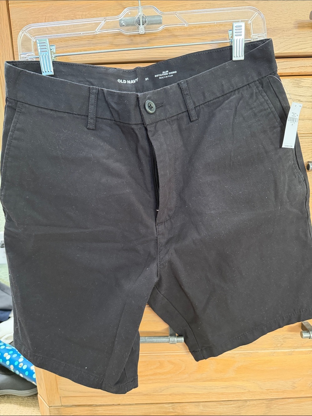 Old Navy Men’s Black Flat-Front Casual Shorts